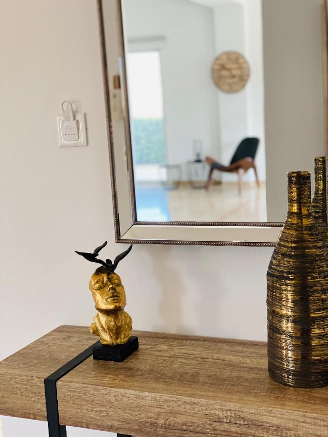 Acropolis Villa 8 Klorakas Екстериор снимка