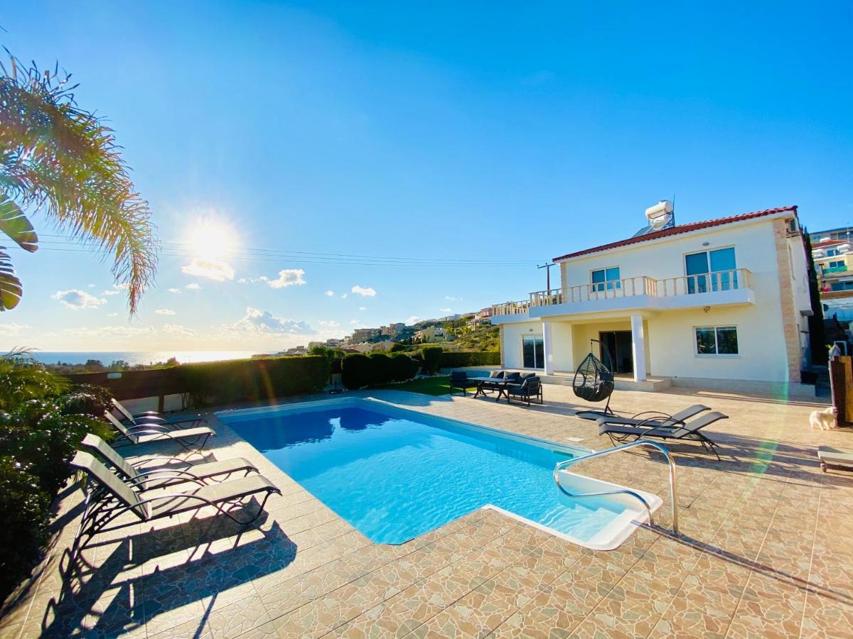 Acropolis Villa 8 Klorakas Екстериор снимка
