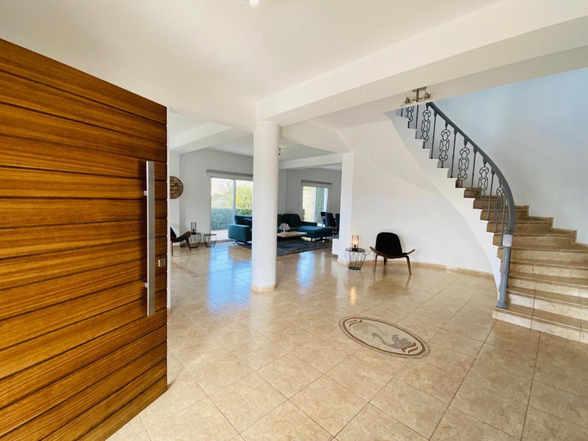 Acropolis Villa 8 Klorakas Екстериор снимка