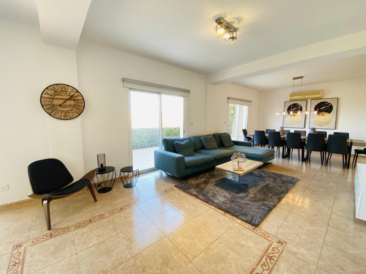 Acropolis Villa 8 Klorakas Екстериор снимка