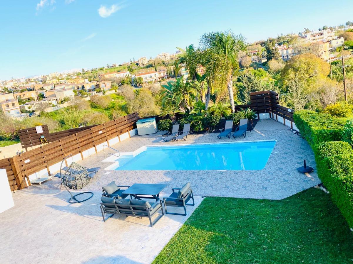 Acropolis Villa 8 Klorakas Екстериор снимка