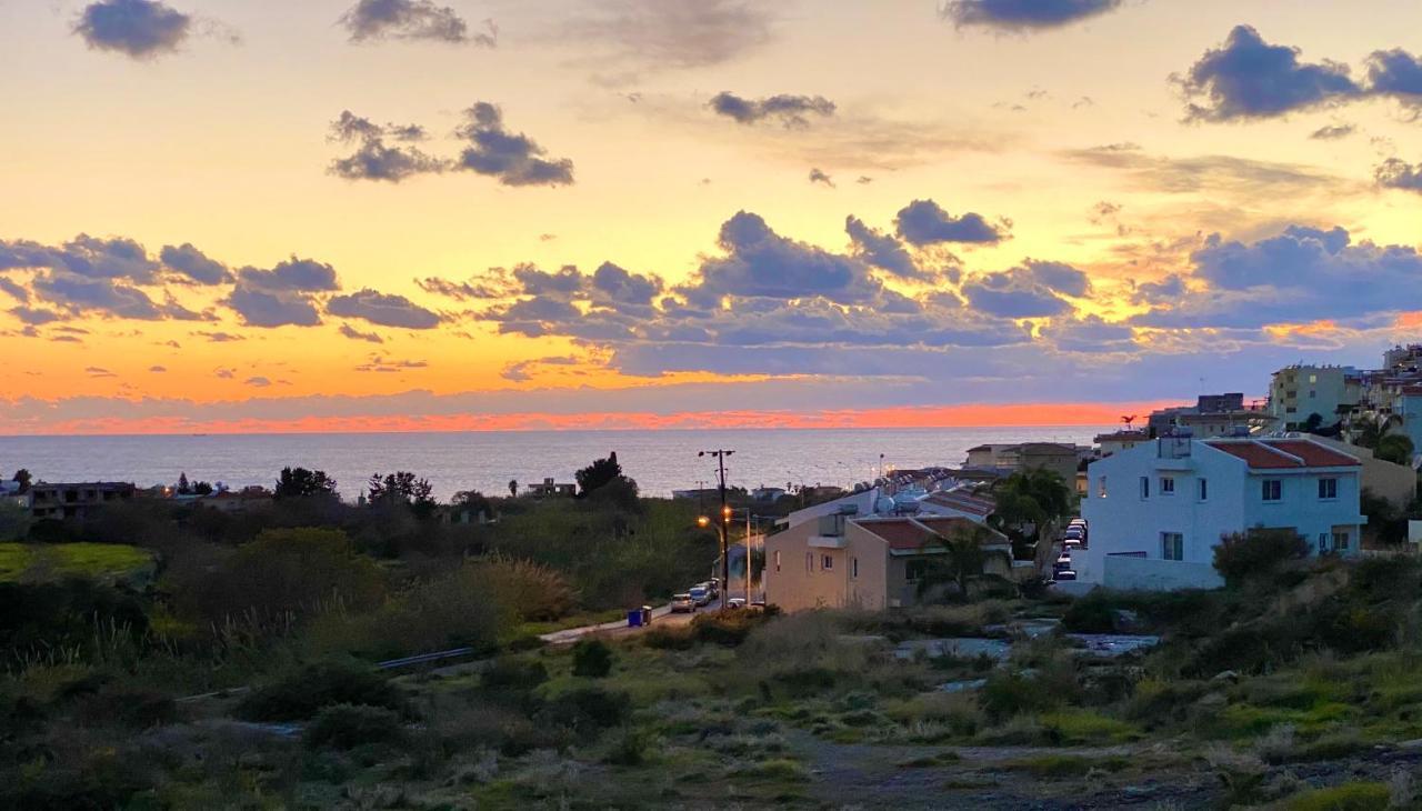 Acropolis Villa 8 Klorakas Екстериор снимка