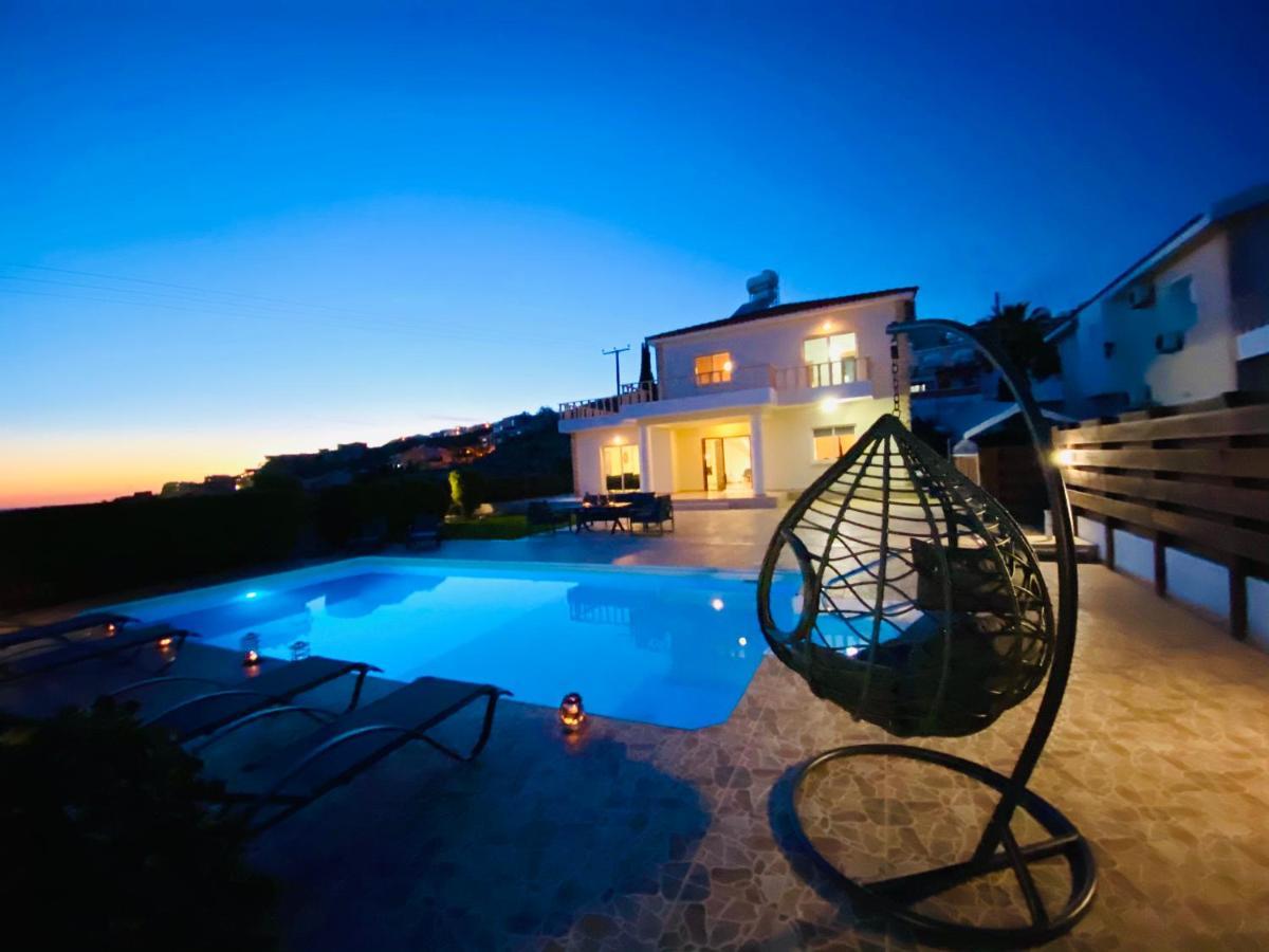 Acropolis Villa 8 Klorakas Екстериор снимка