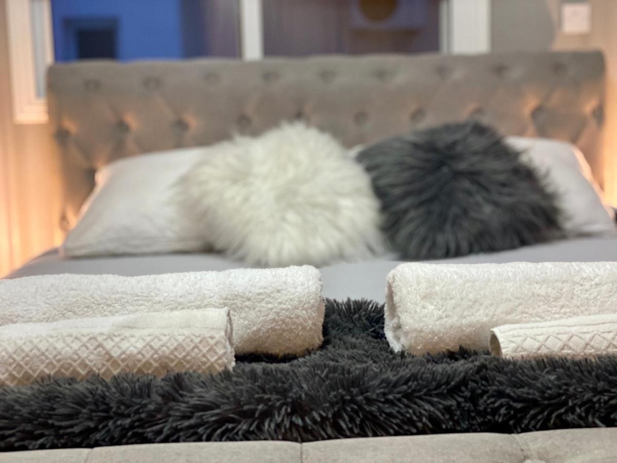 Acropolis Villa 8 Klorakas Екстериор снимка