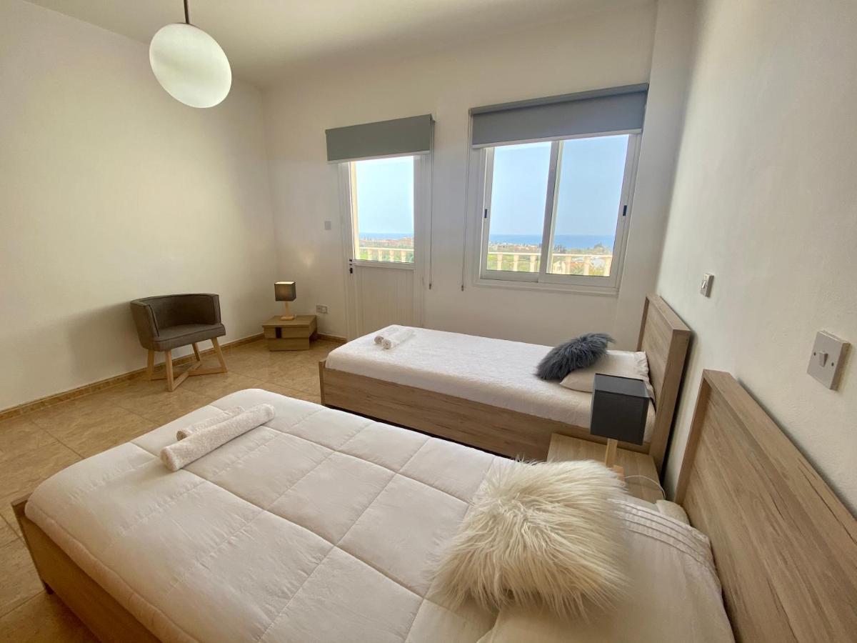 Acropolis Villa 8 Klorakas Екстериор снимка