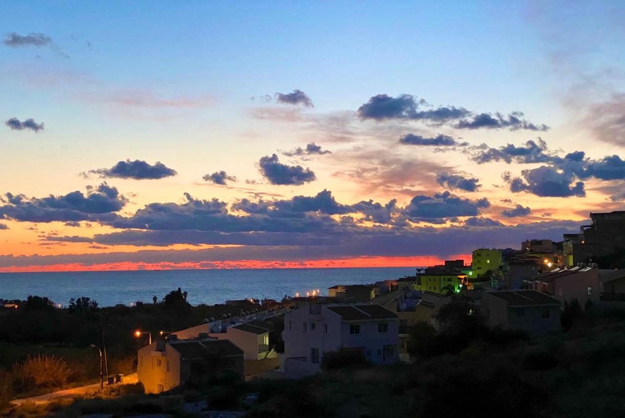 Acropolis Villa 8 Klorakas Екстериор снимка